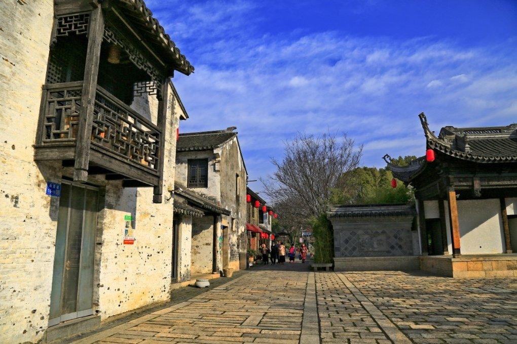 探寻吉鹿力问答社区,解锁两万以内二手车怎么选?的奇妙世界